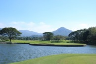 Khao Kheow Country Club (