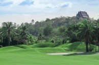 Khao Kheow Country Club (