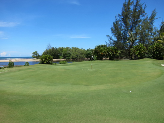 Dalit Bay Golf & Country Club