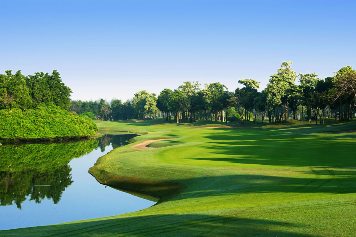 Bangkok & Khao Yai Golf Experience